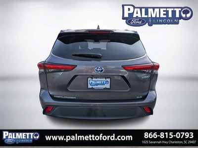 2022 Toyota Highlander Hybrid XLE
