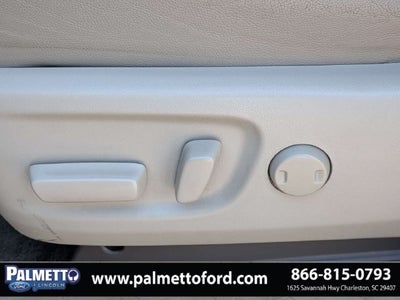 2016 Toyota Sienna XLE 8 Passenger