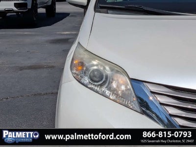 2016 Toyota Sienna XLE 8 Passenger