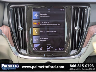 2021 Volvo S60 T5 Momentum