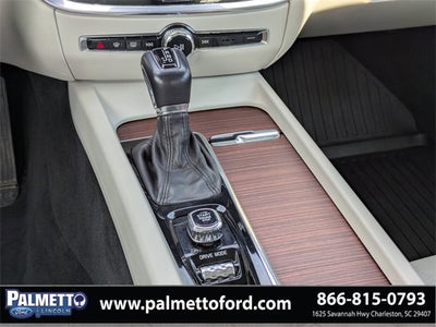 2021 Volvo S60 T5 Momentum