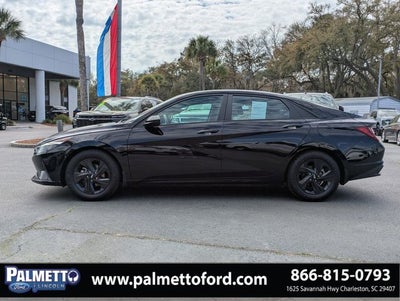 2022 Hyundai Elantra SEL