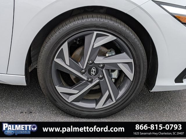 2025 Hyundai Elantra Hybrid Limited