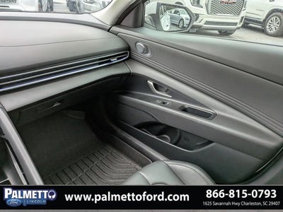 2025 Hyundai Elantra Hybrid Limited