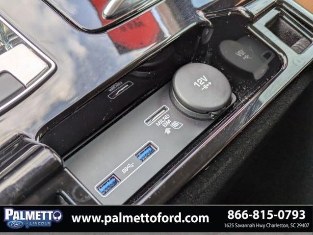 2019 Land Rover Discovery HSE Luxury