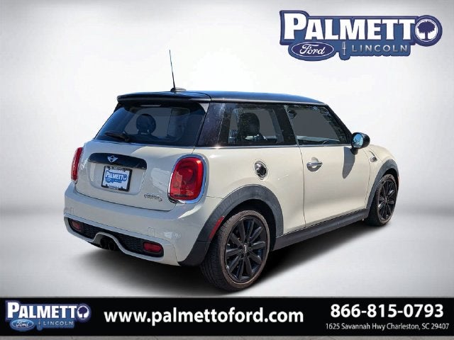 2017 MINI Cooper S Base