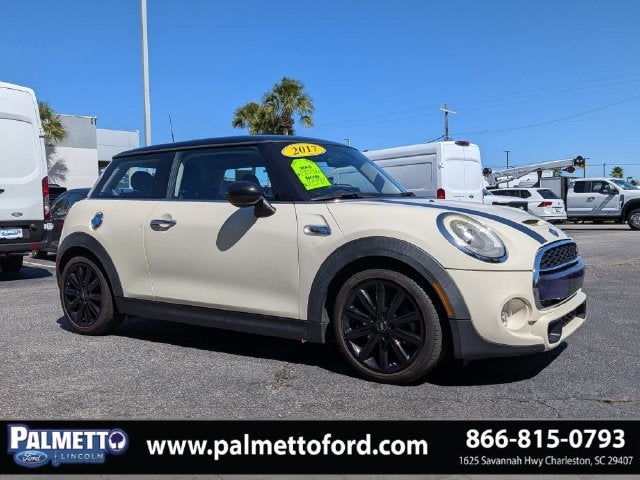 2017 MINI Cooper S Base