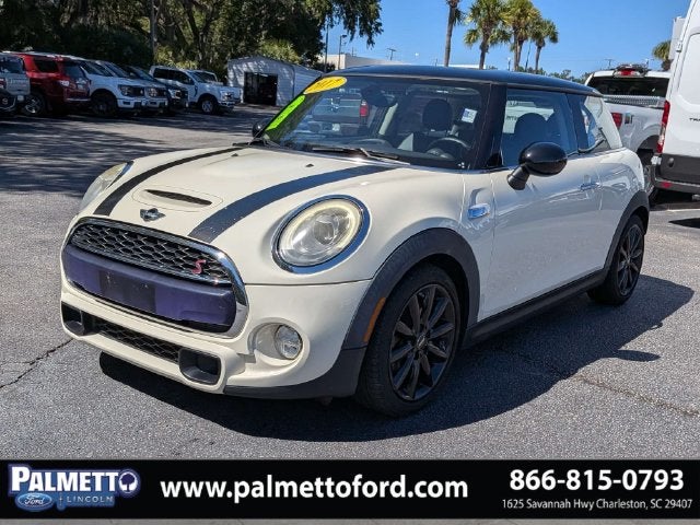 2017 MINI Cooper S Base