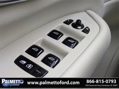 2022 Volvo XC90 T5 Momentum