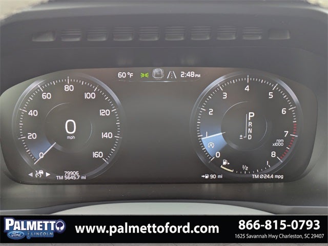 2022 Volvo XC90 T5 Momentum