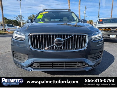 2022 Volvo XC90 T5 Momentum