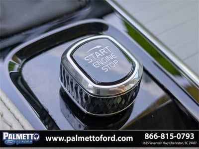 2022 Volvo XC90 T5 Momentum