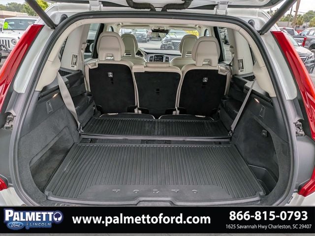 2020 Volvo XC90 T5 Momentum
