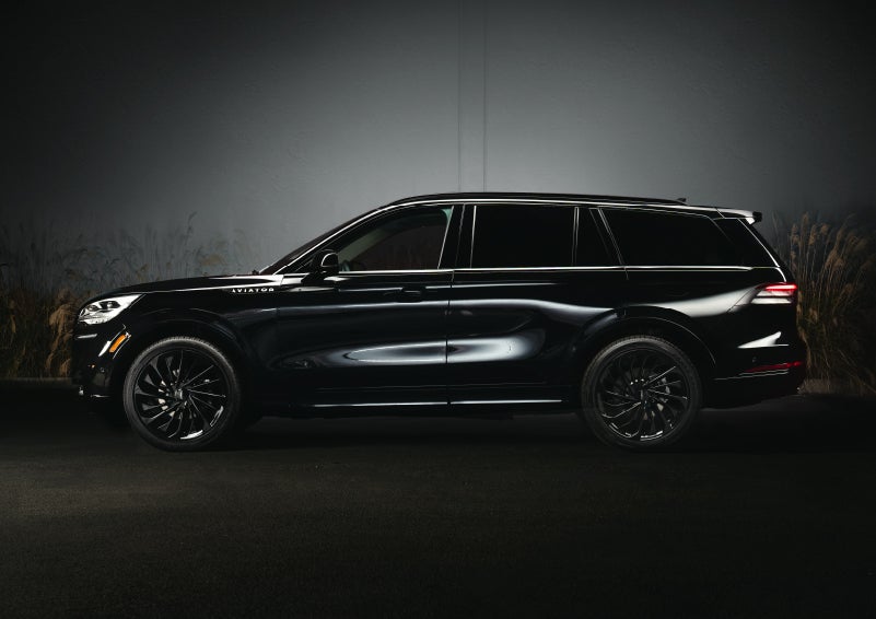 A 2024 Lincoln Aviator® SUV is shown in the Infinite Black exterior color | Palmetto Lincoln in Charleston SC