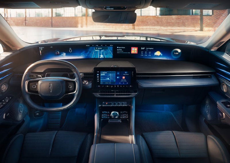 The panoramic display is shown in a 2025 Lincoln Nautilus® SUV. | Palmetto Lincoln in Charleston SC