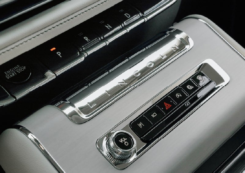The piano key gear selector of a 2027 Lincoln Aviator® Back Label™ SUV. | Palmetto Lincoln in Charleston SC